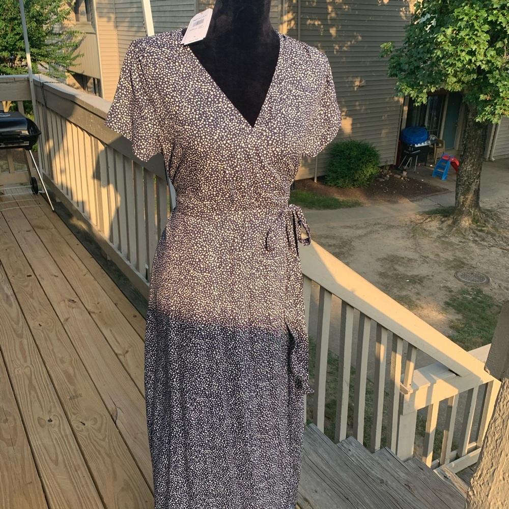 ROXY District Day Maxi wrap Dress - Picture 4 of 11